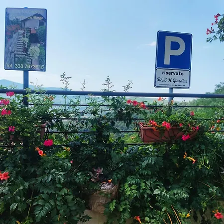 Il Giardino Del Borgo بيت للعطل